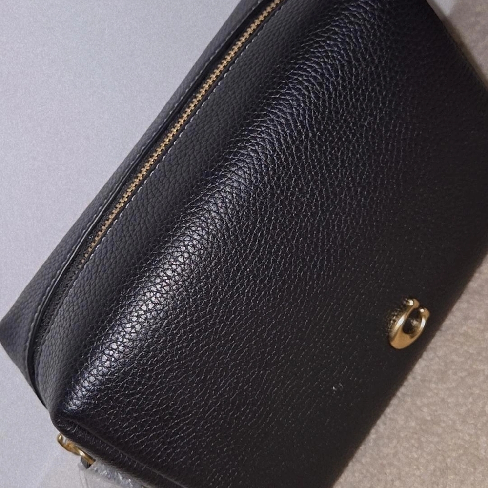 COACH Essential Cosmetic Pouch